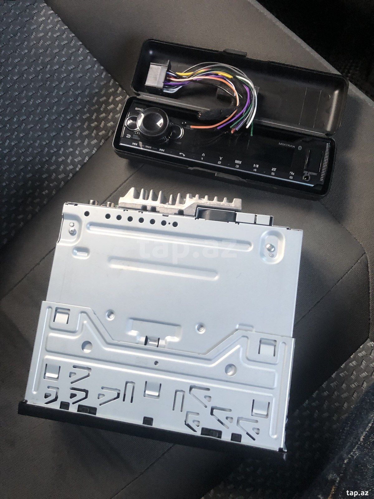 Maqnitola Pioneer 5250BT (3)