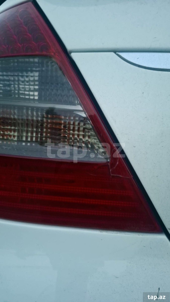 Mercedes W211 stop farası (3)