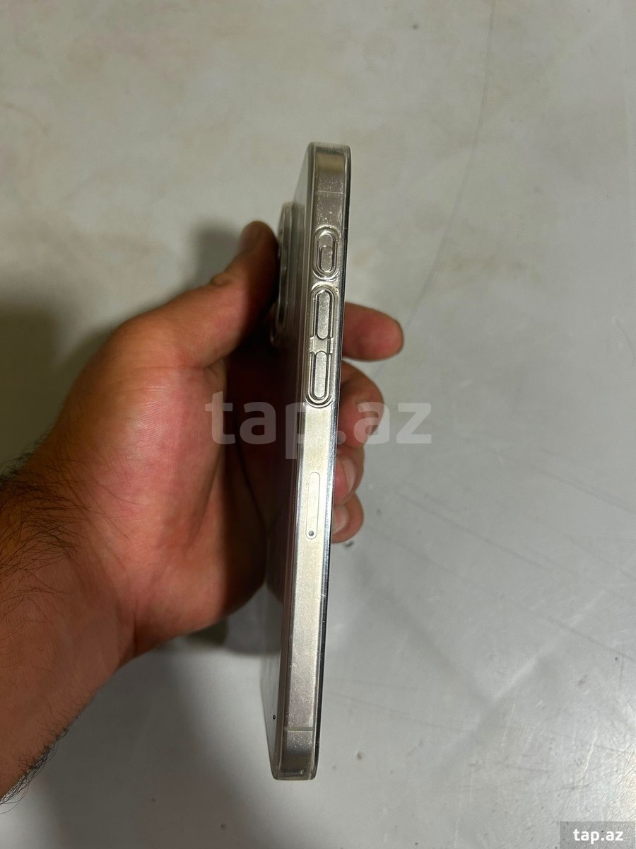 Apple iPhone 15 Pro Max Natural Titanium 256GB/8GB (3)
