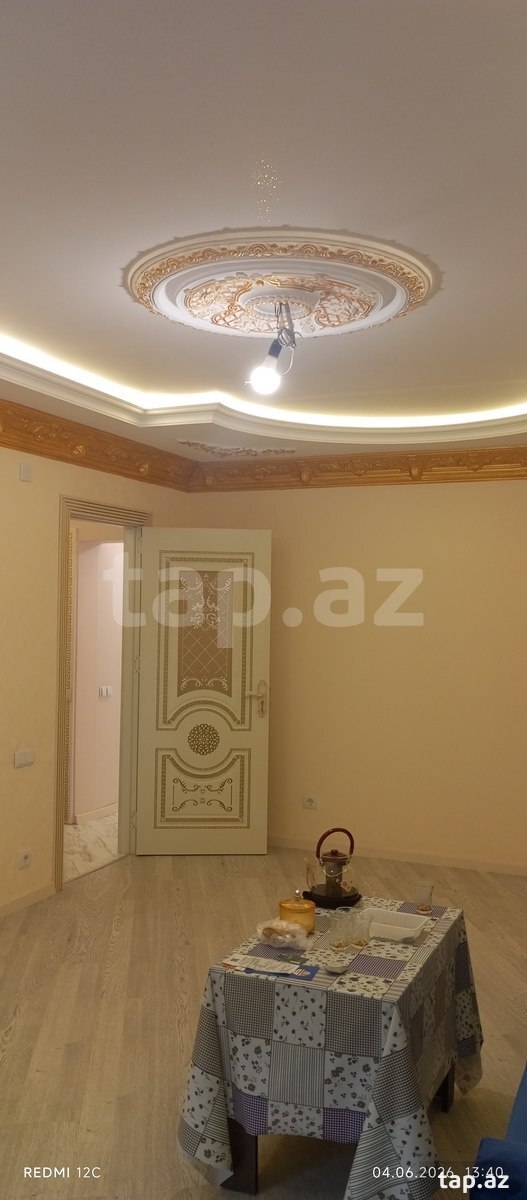 2-otaqlı mənzil, Gəncə ş., 68 m²