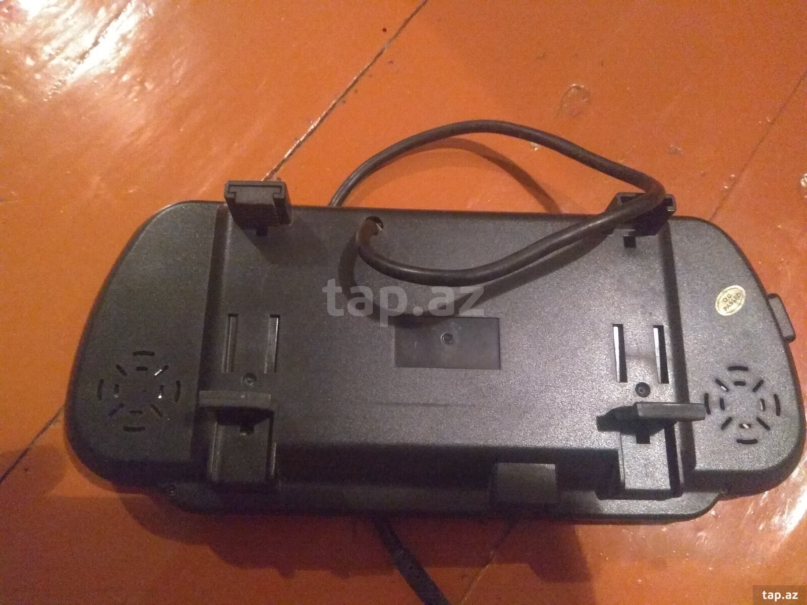 Monitor (2)