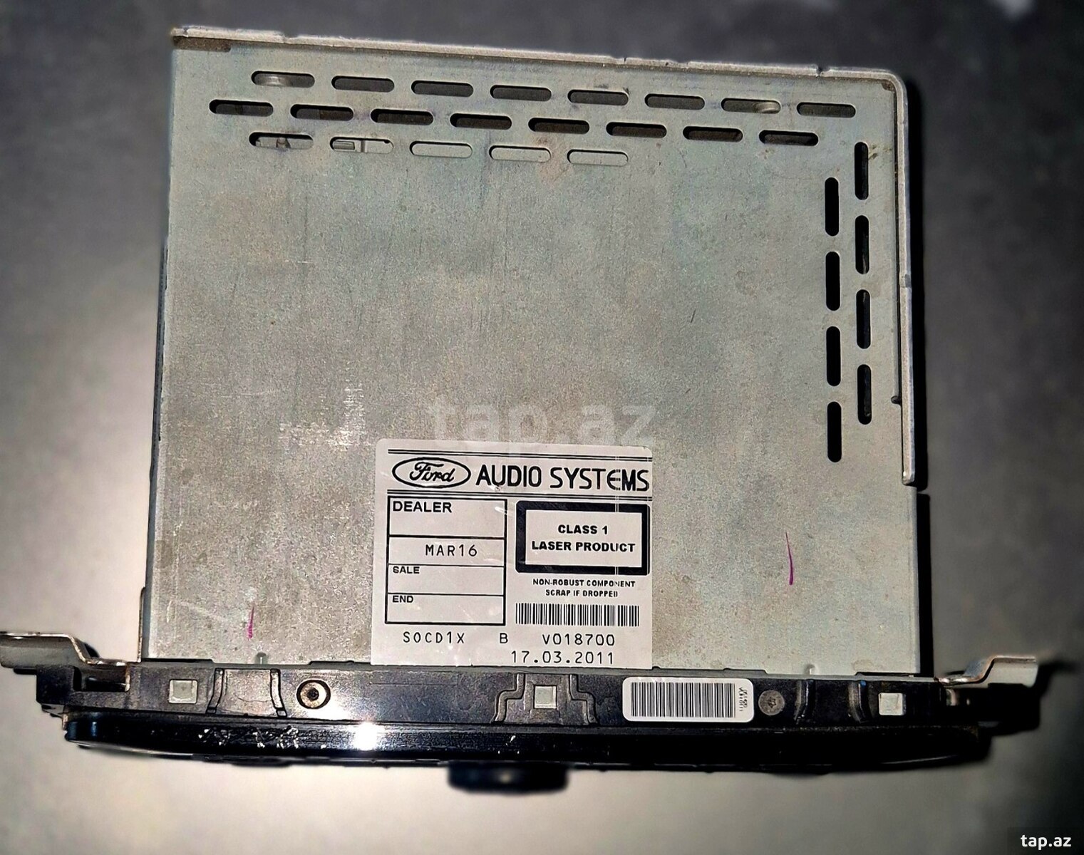 Ford Mondeo maqnitolası Sony (2)