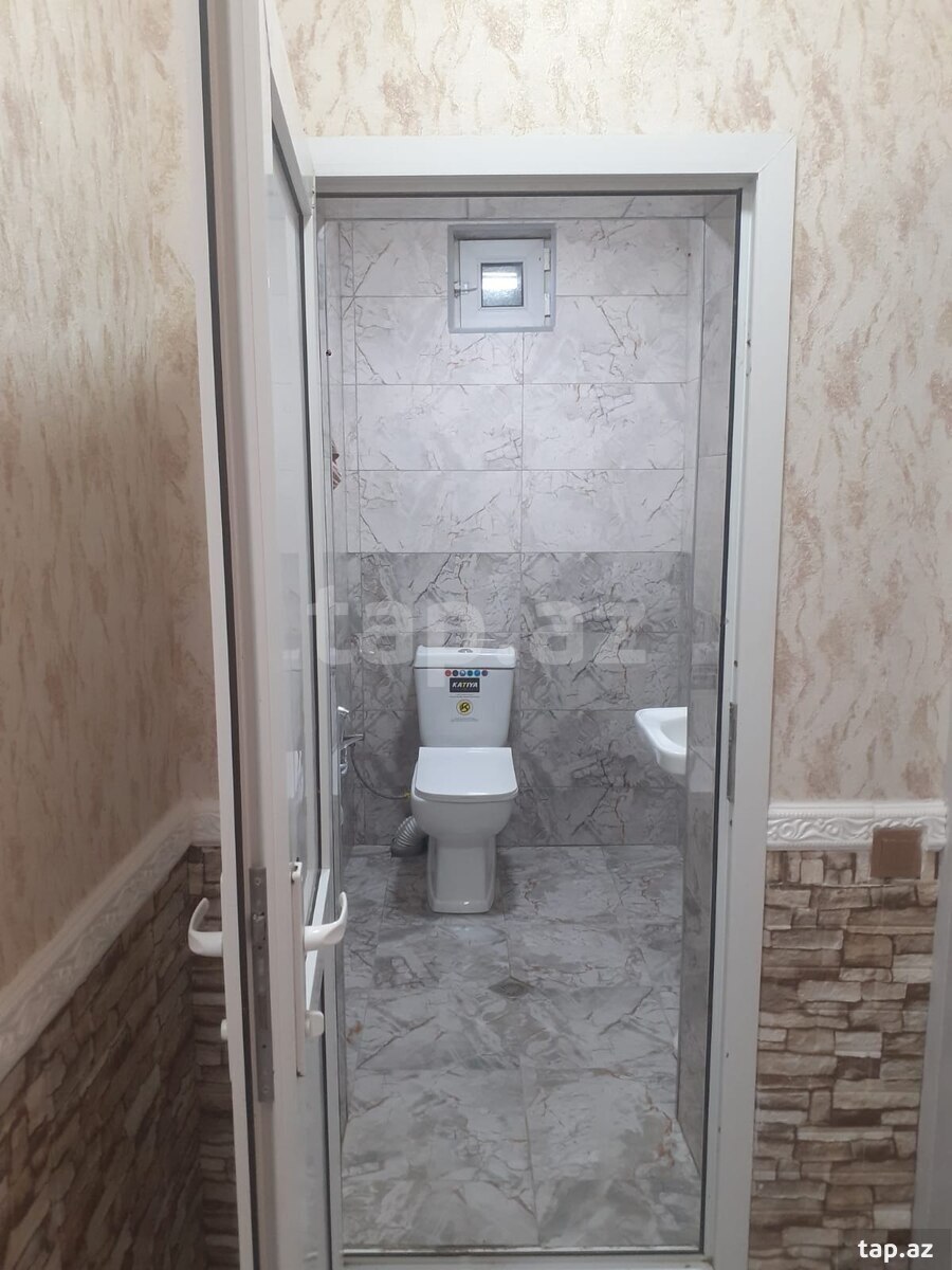 Həyət evi, Biləcəri qəs. (9)