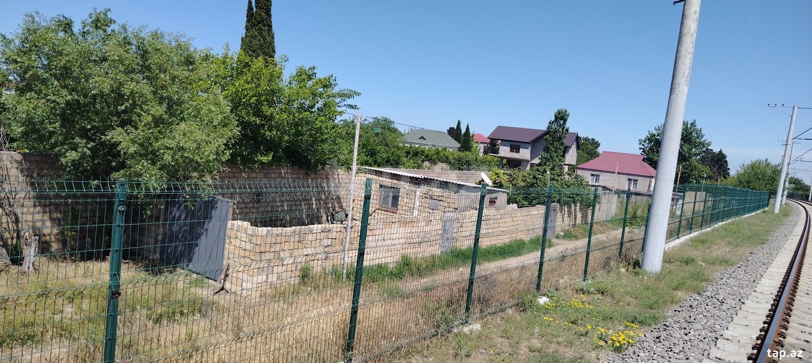 Bağ evi, Görədil qəs. (9)