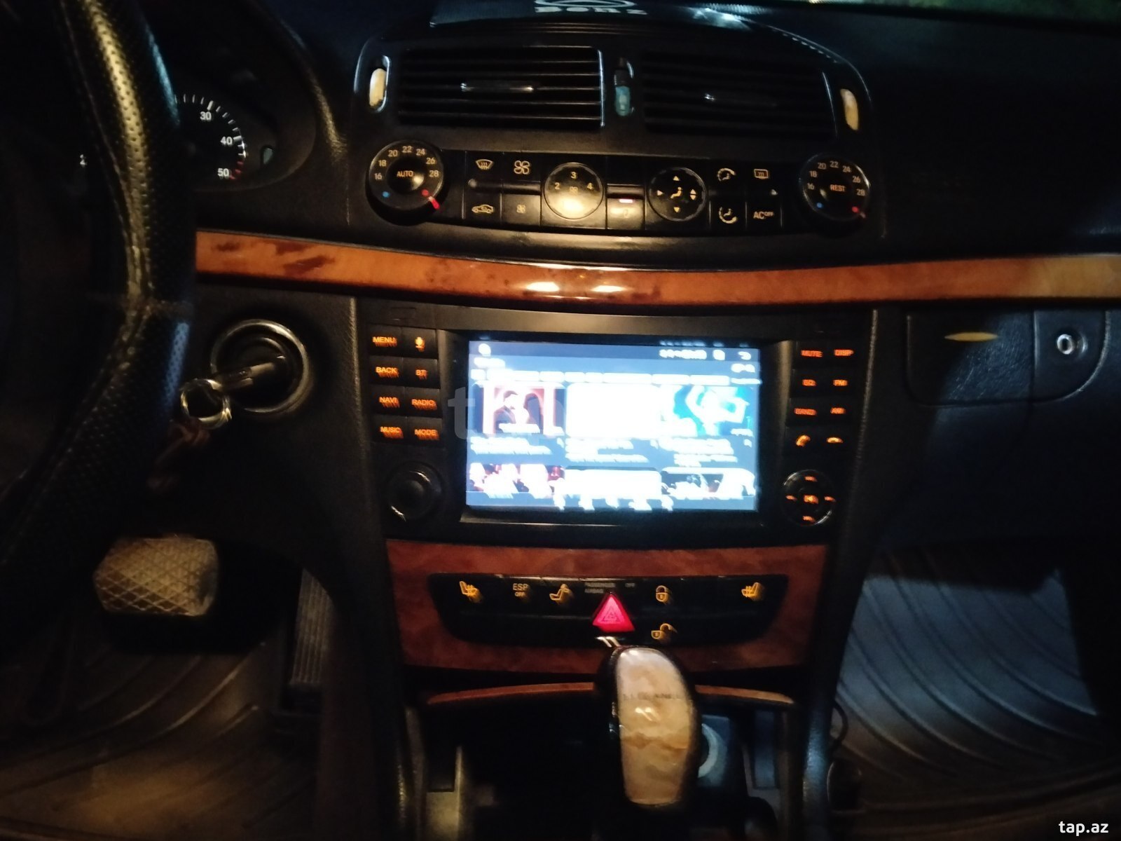 Mercedes E 270, 2002 il (18)