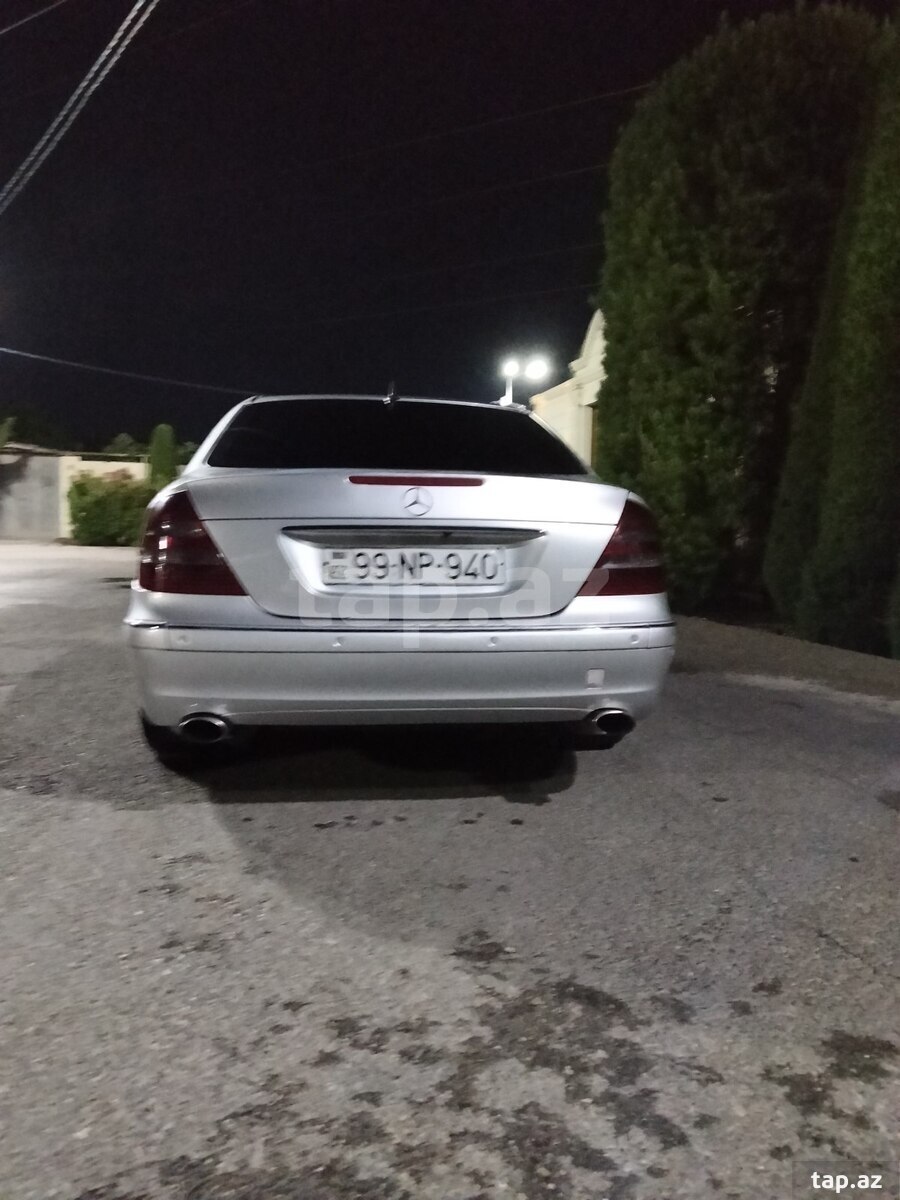 Mercedes E 270, 2002 il (23)