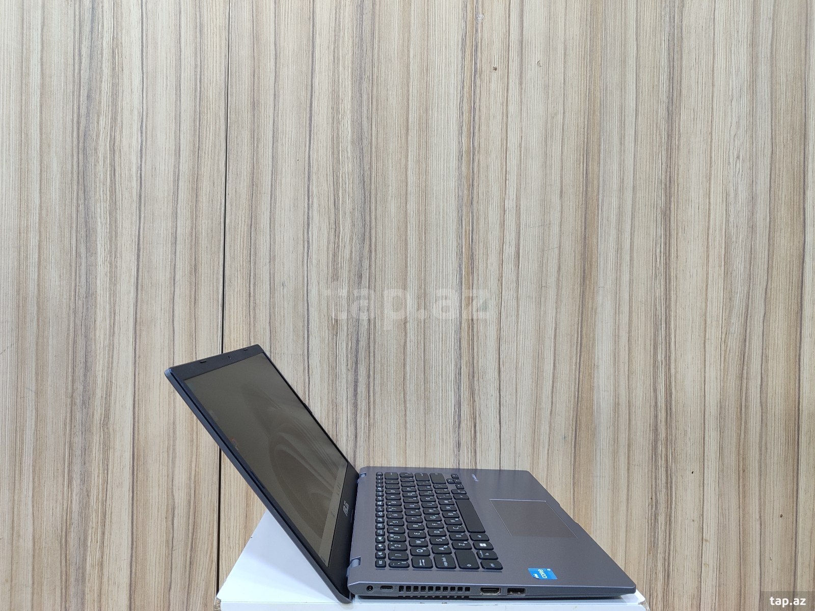 Noutbuk Asus X415EA (2)