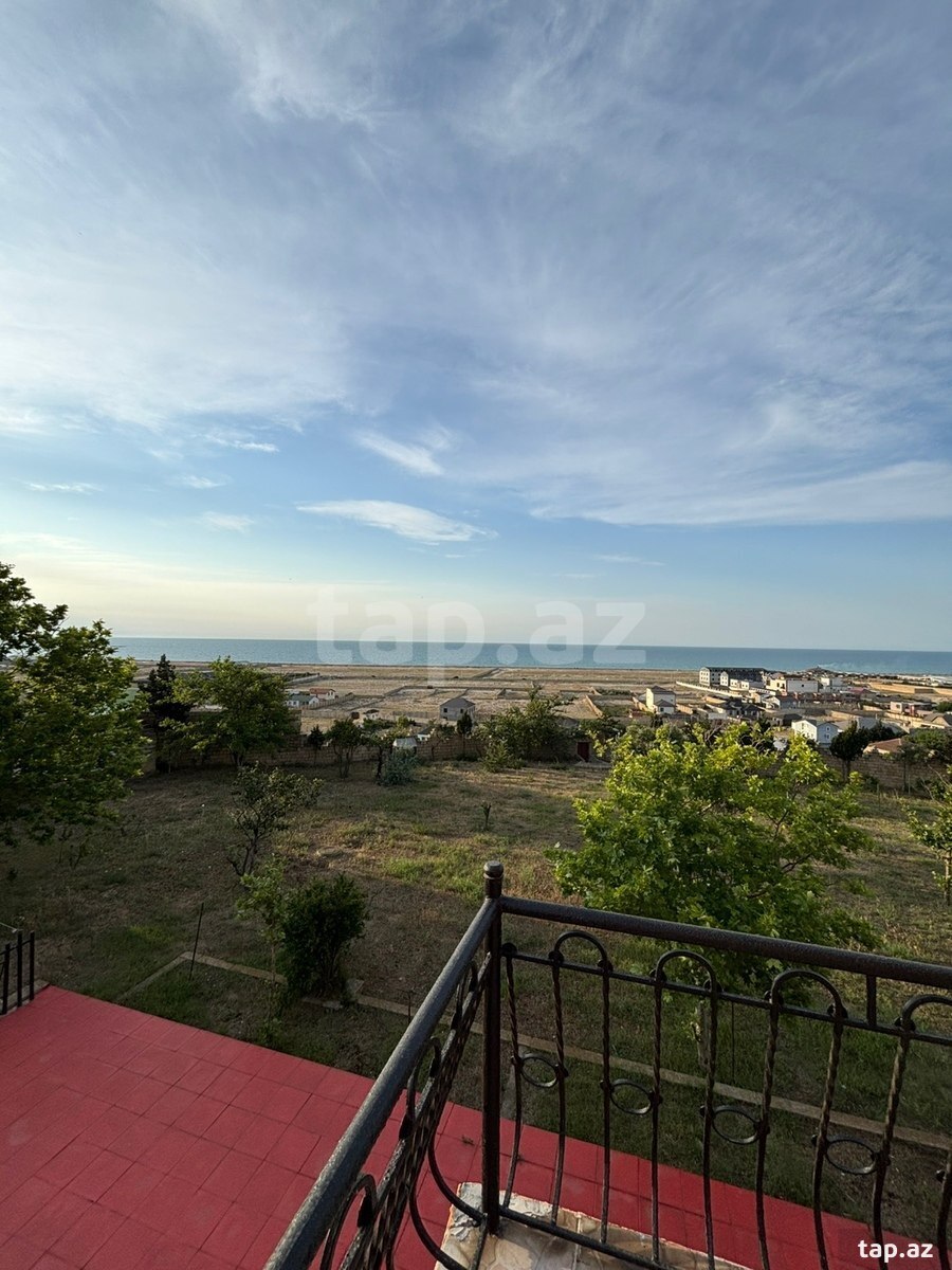 Bağ evi, Görədil qəs. (5)