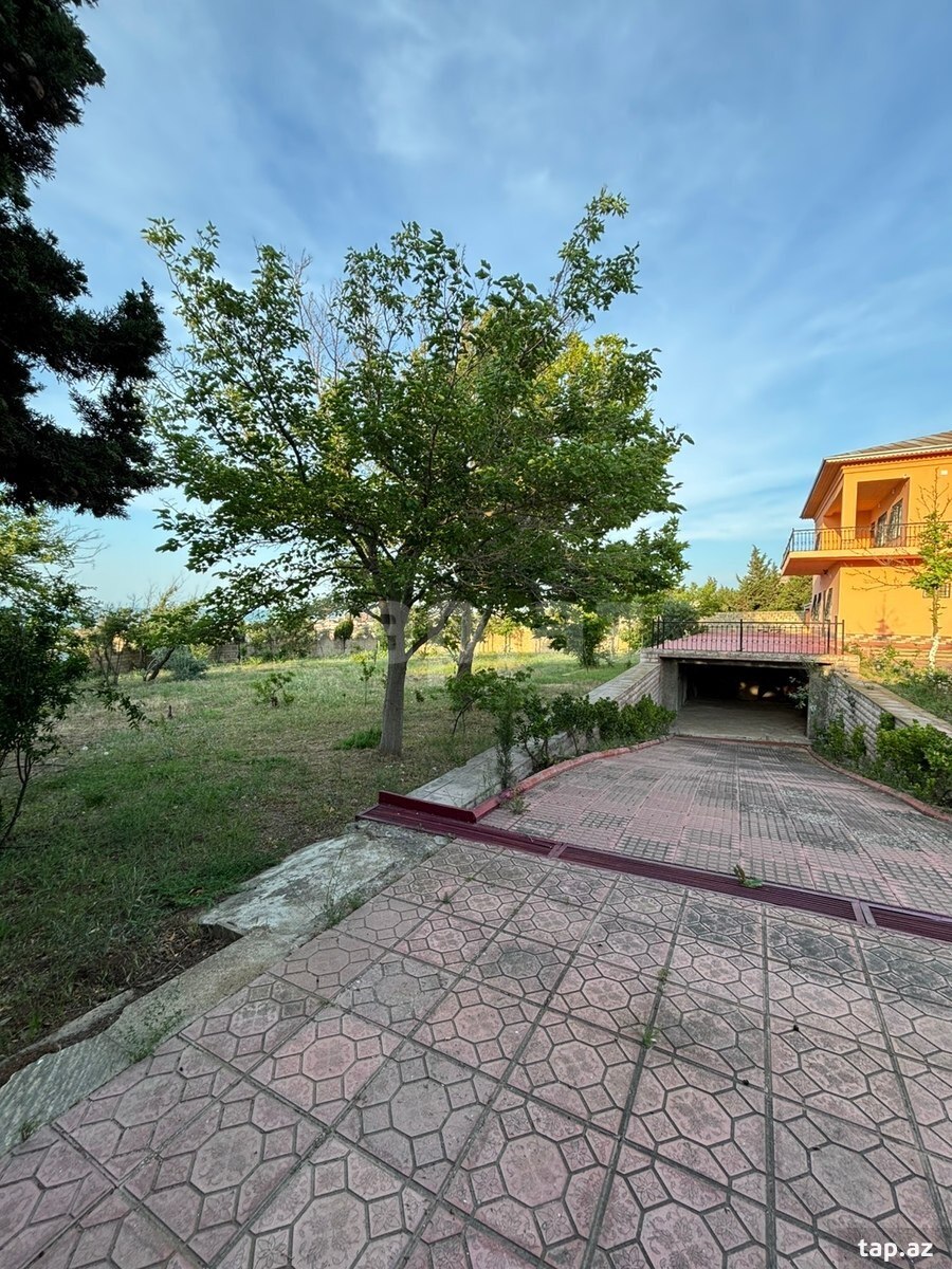 Bağ evi, Görədil qəs. (12)