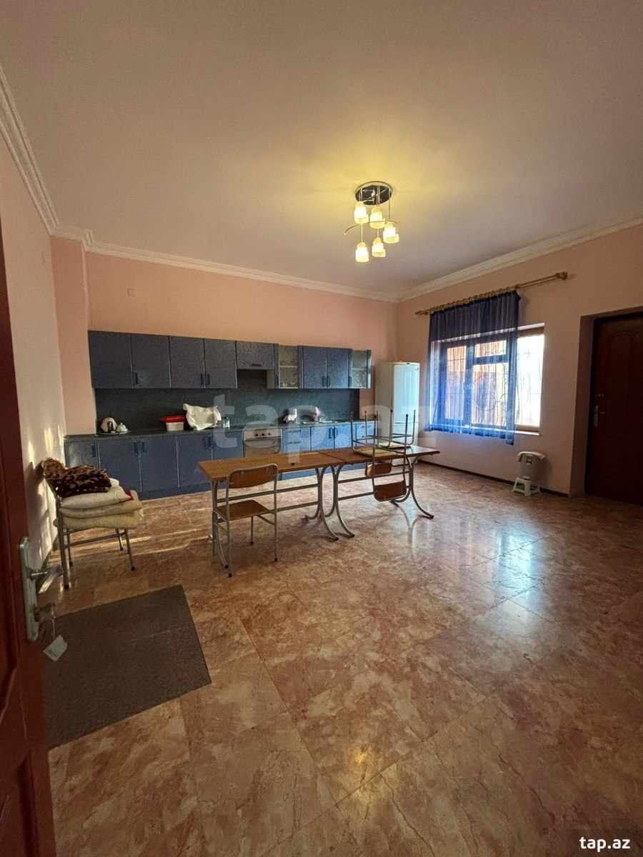 Bağ evi, Görədil qəs. (17)