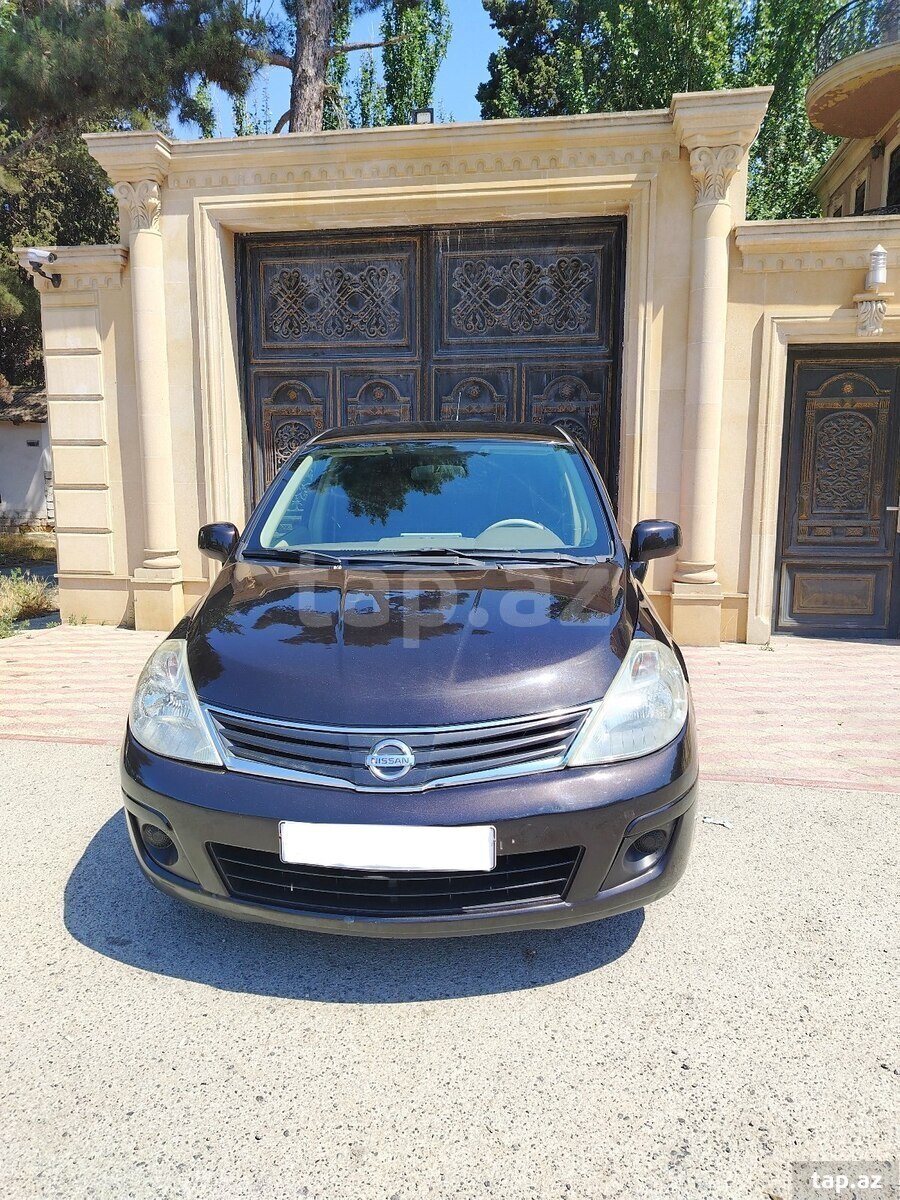 Nissan Tiida, 2011 il (7)