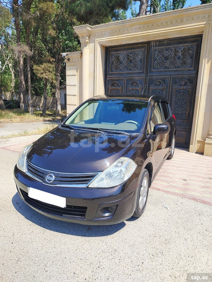 Nissan Tiida, 2011 il (9)