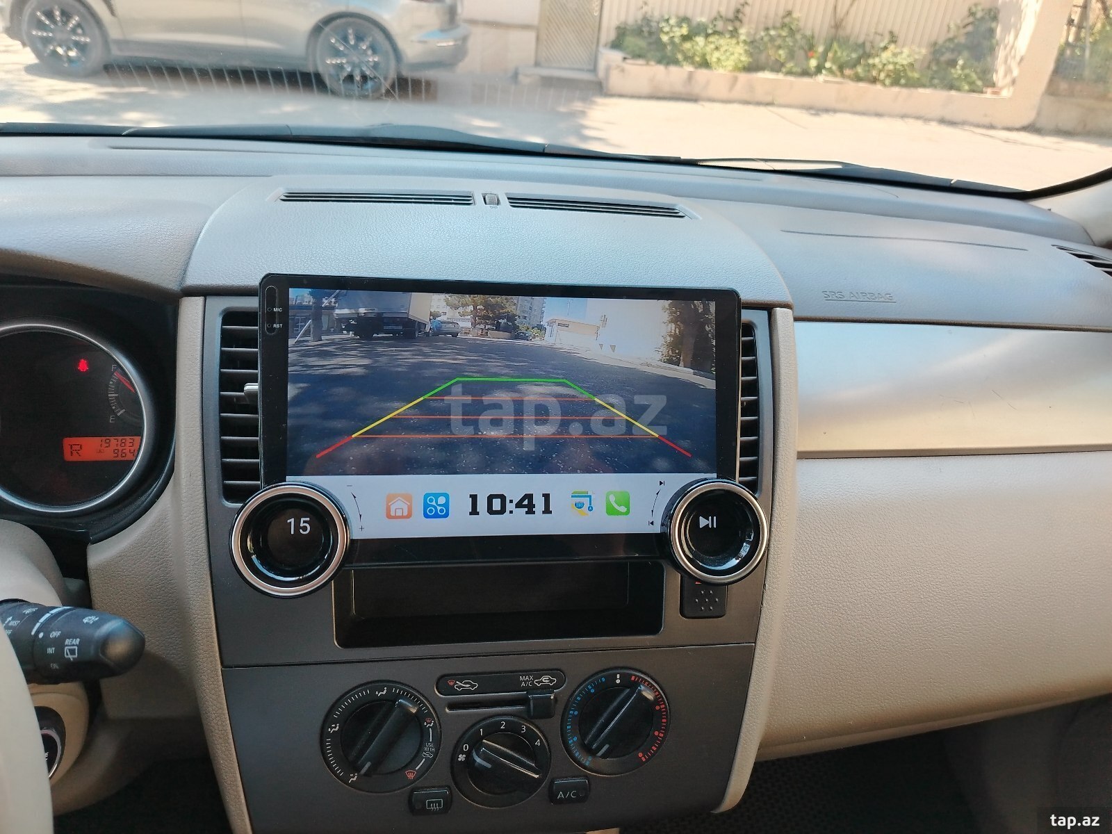 Nissan Tiida, 2011 il (19)