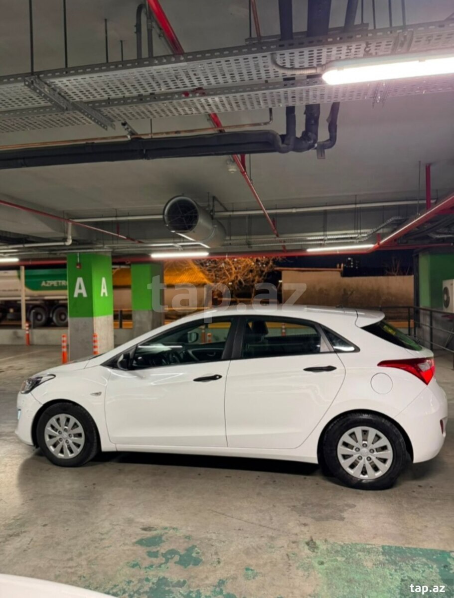 Hyundai i30, 2015 il (6)