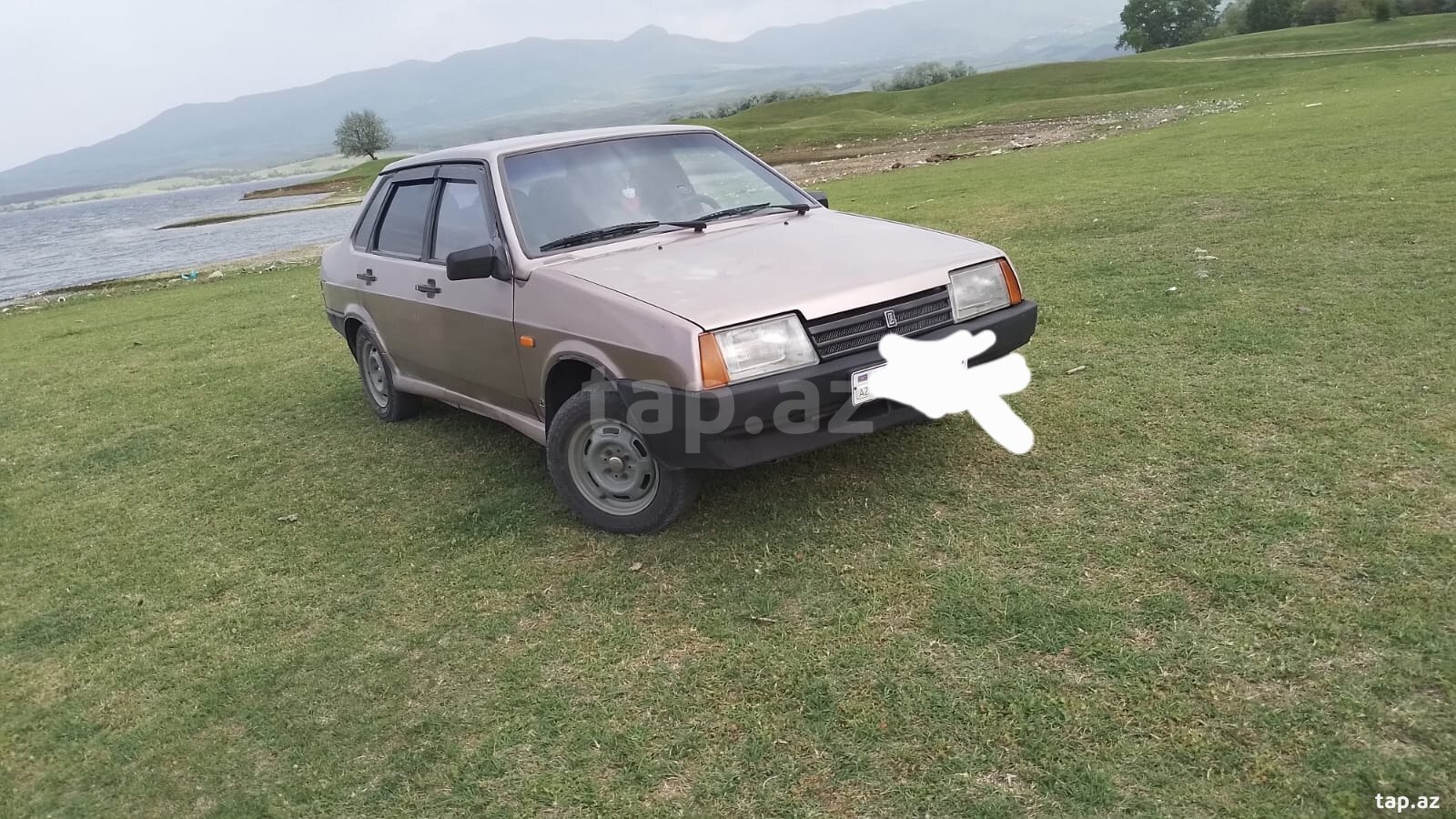 LADA (VAZ) 21099, 2000 il