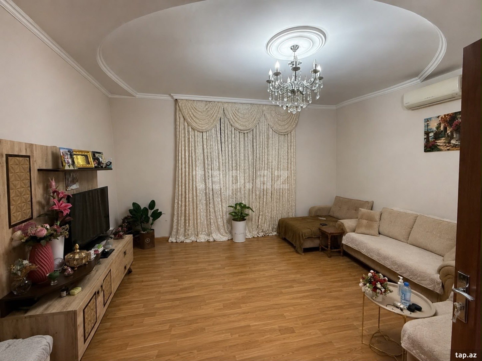 Həyət evi, Xətai r. (11)