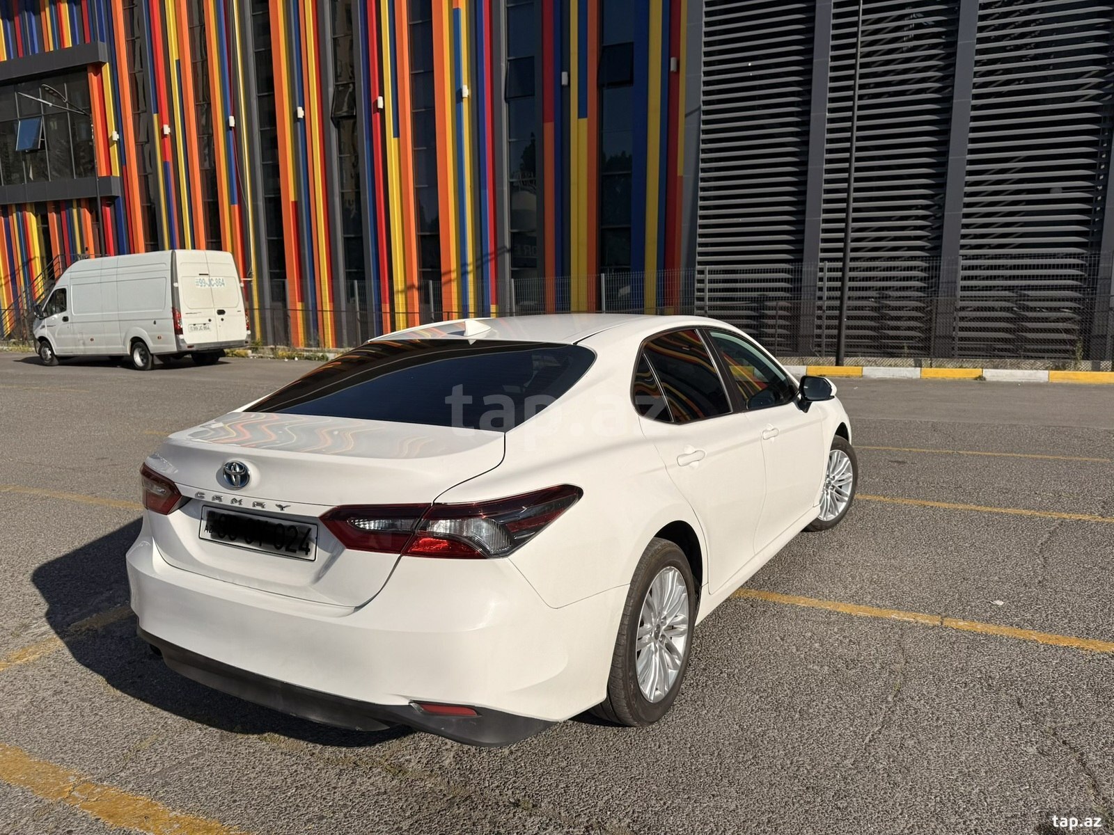 Toyota Camry, 2021 il (7)