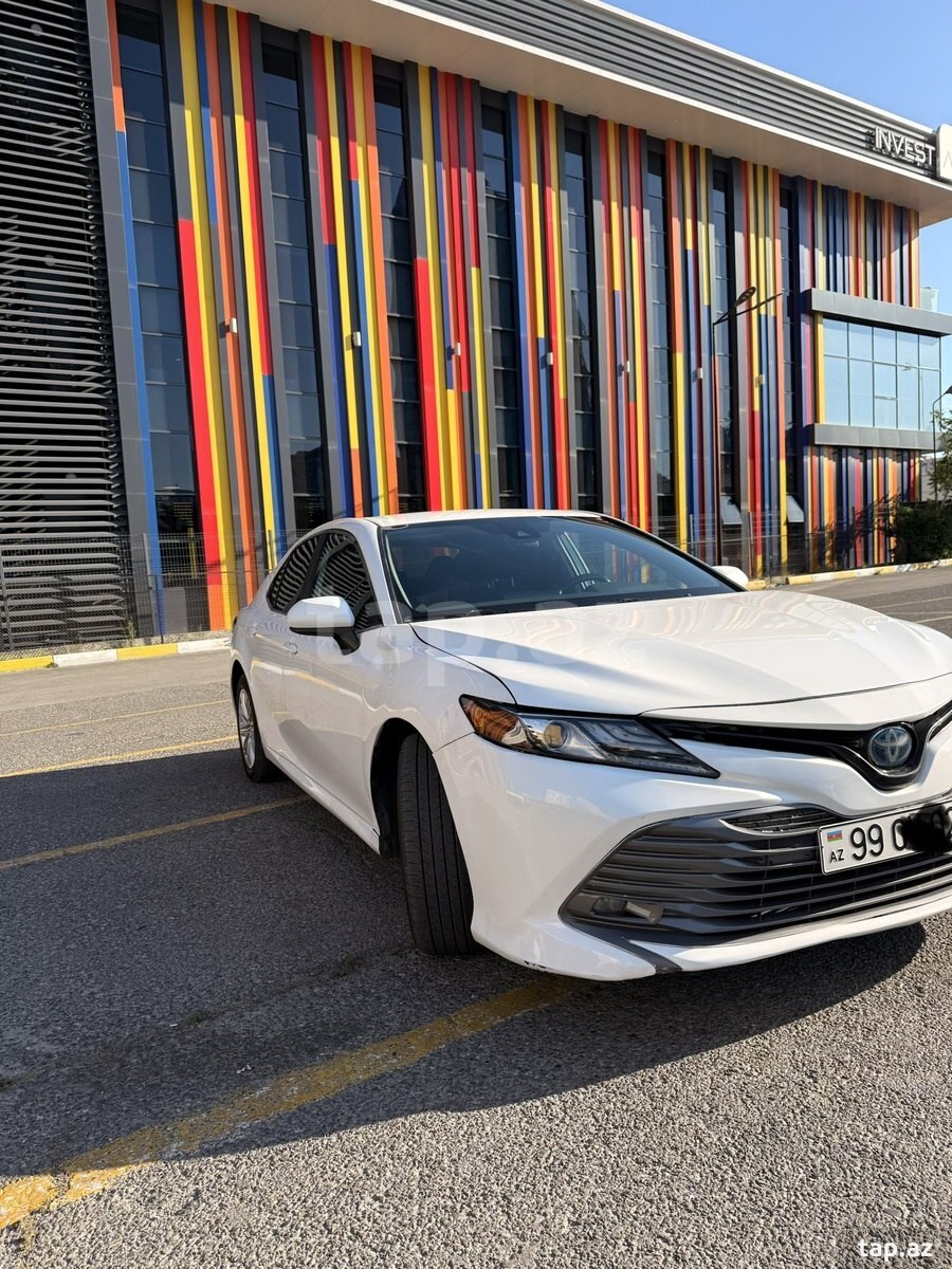 Toyota Camry, 2021 il (5)