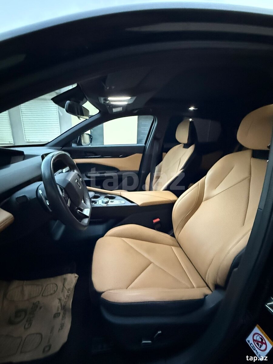 Changan Uni-V, 2023 il (8)