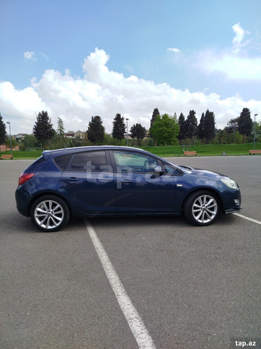 Opel Astra, 2010 il (3)