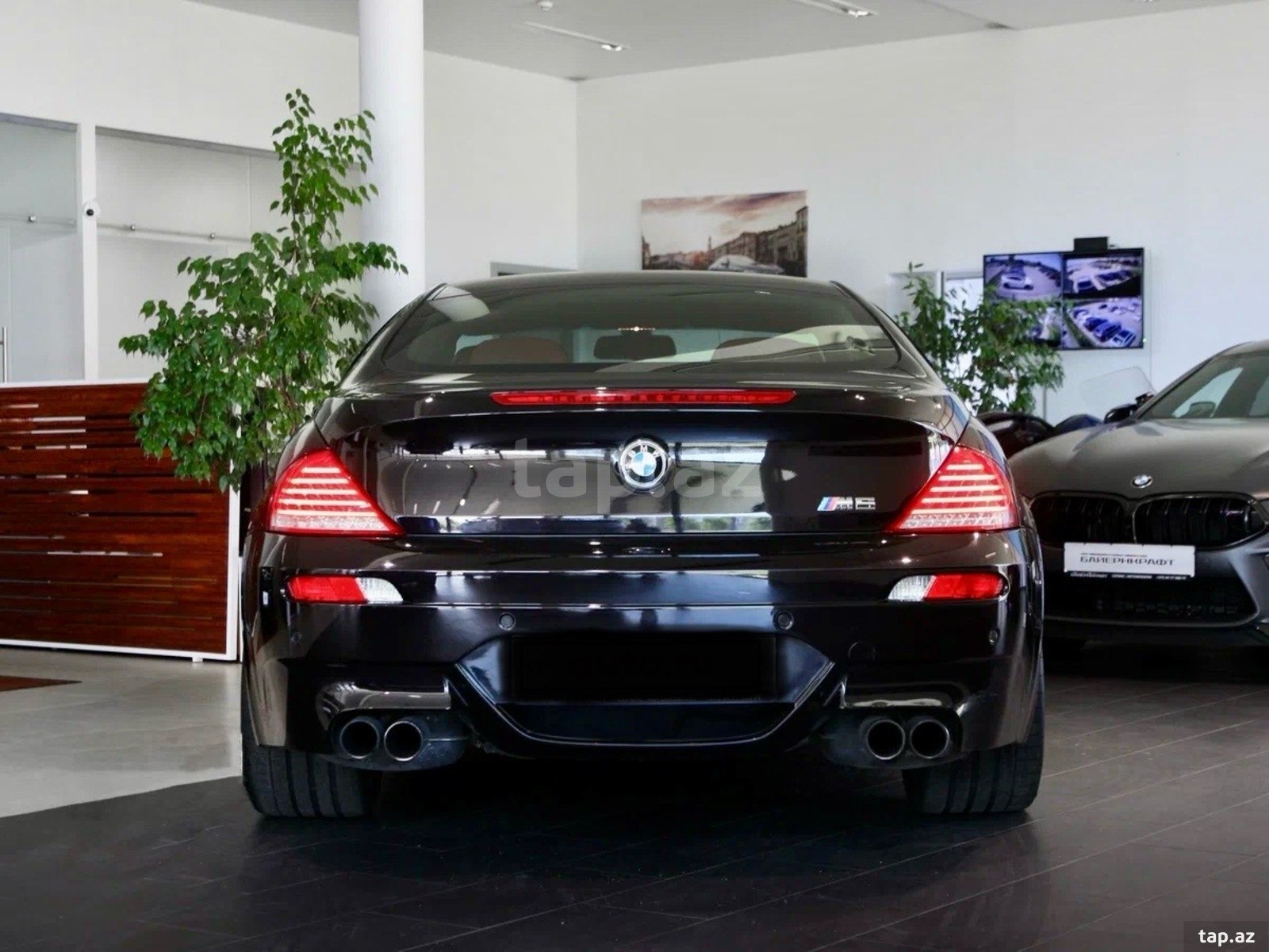 BMW E63, M6 Lci arxa stopları