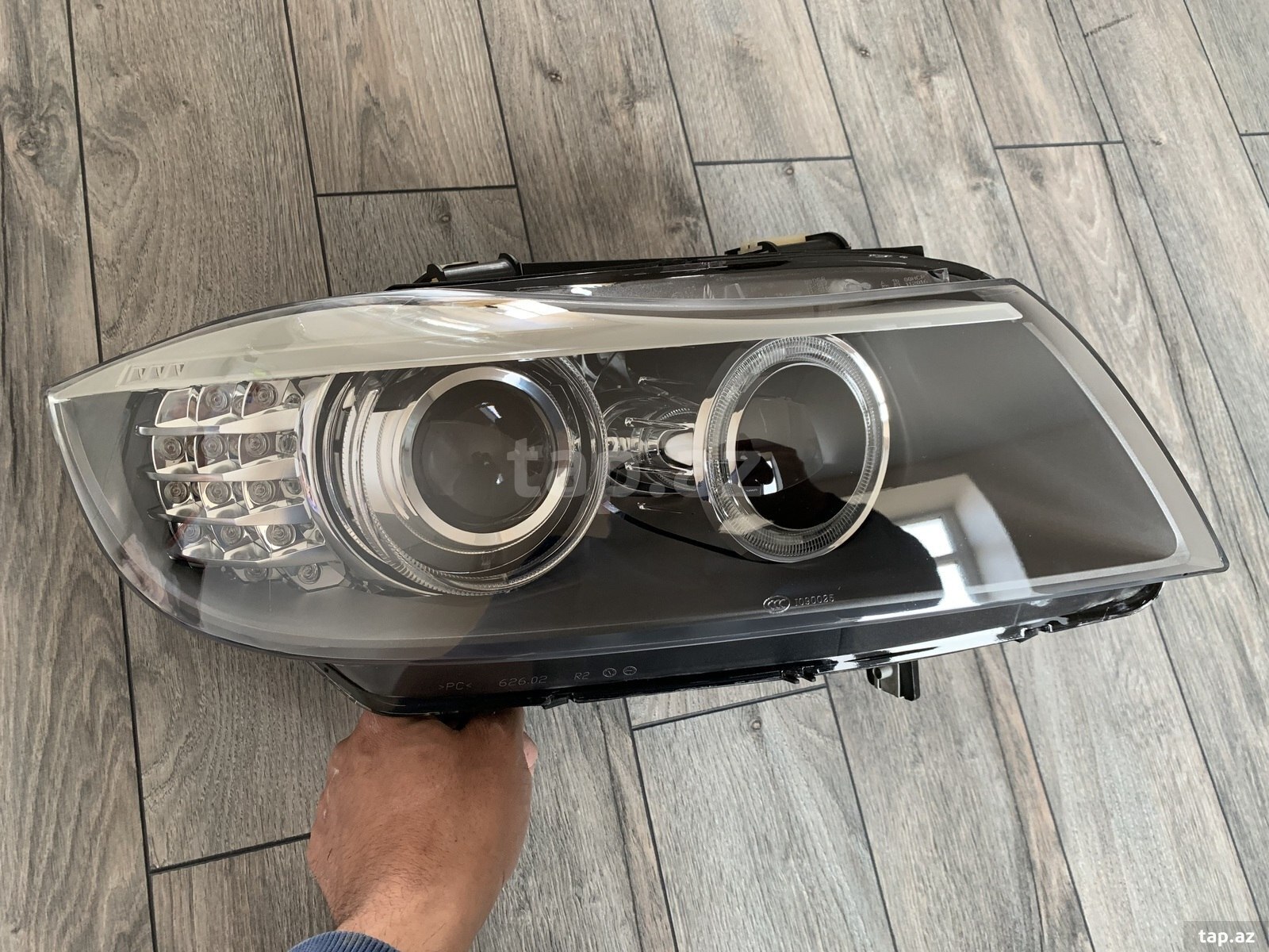 BMW E90 Lci restail faraları  (3)
