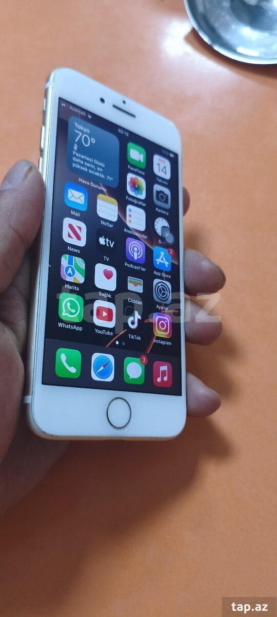 Apple iPhone 7 Gold 32GB (5)