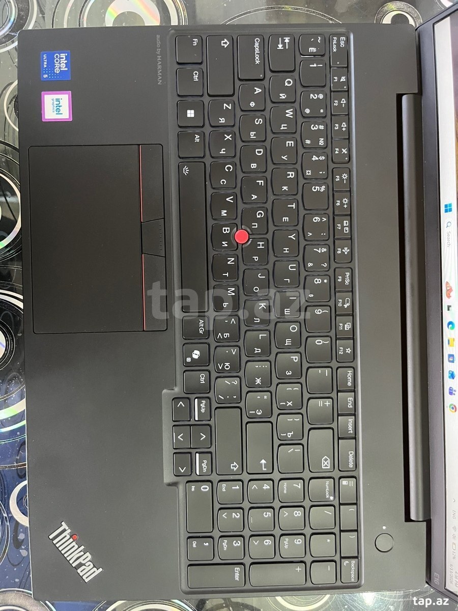 Noutbuk "Lenovo" (2)
