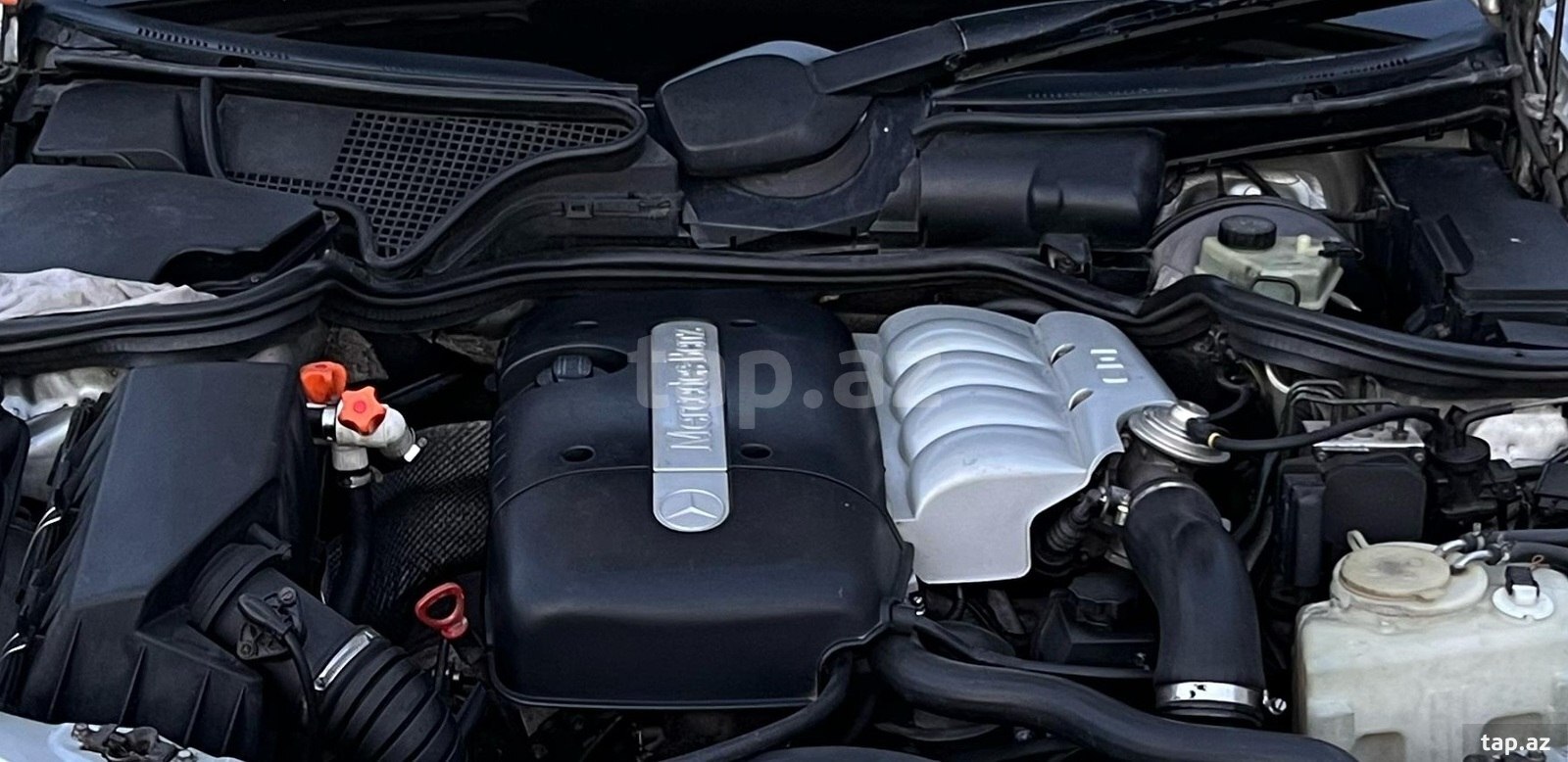 Mercedes E 220, 2001 il (25)