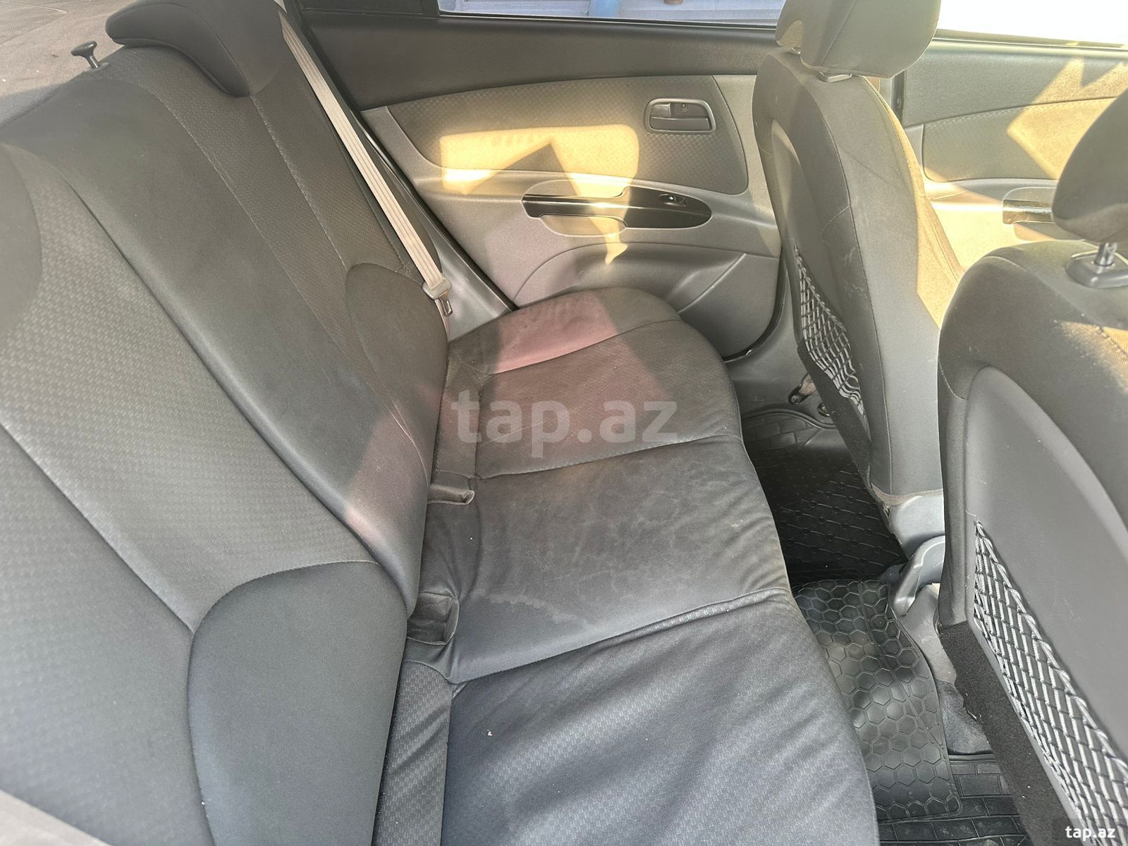 KIA Rio, 2011 il (10)