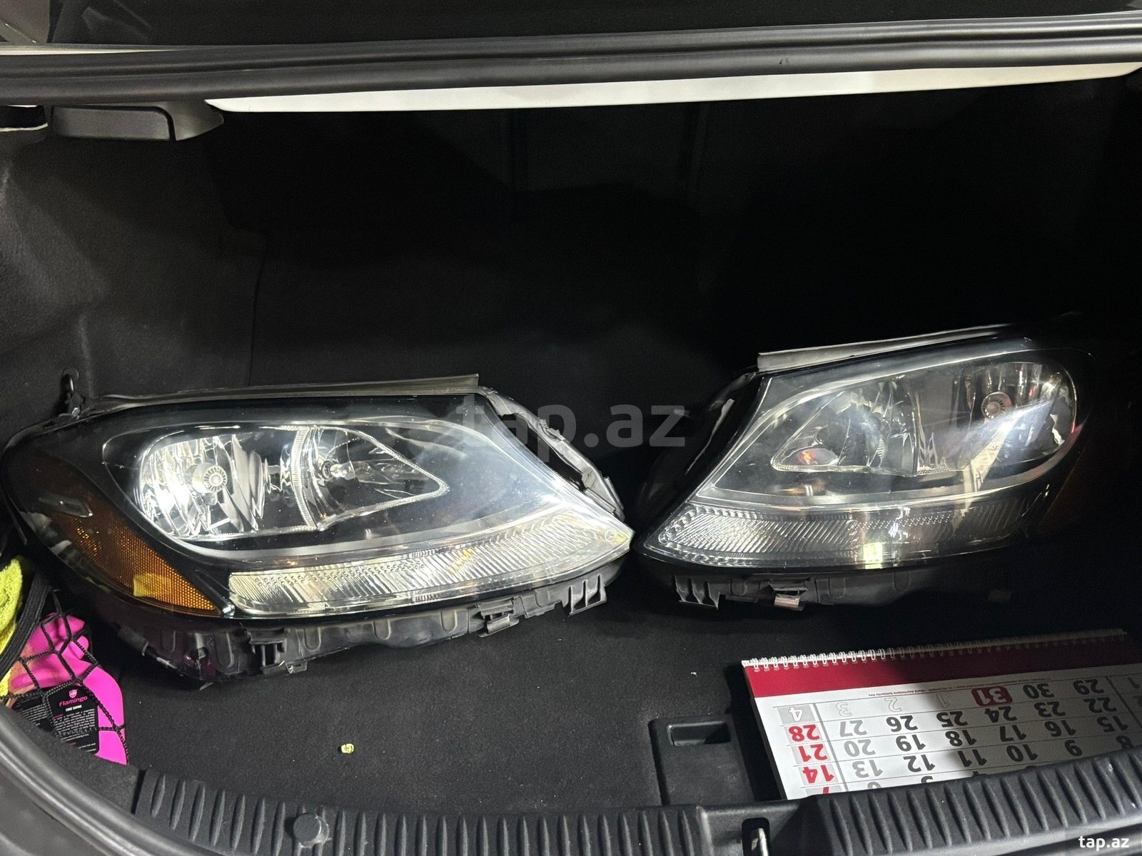 Mercedes W205 qabaq farası
