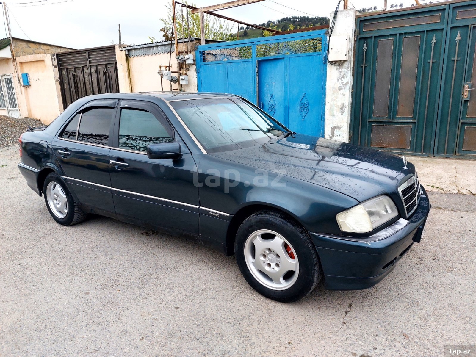 Mercedes C 220, 1996 il (2)