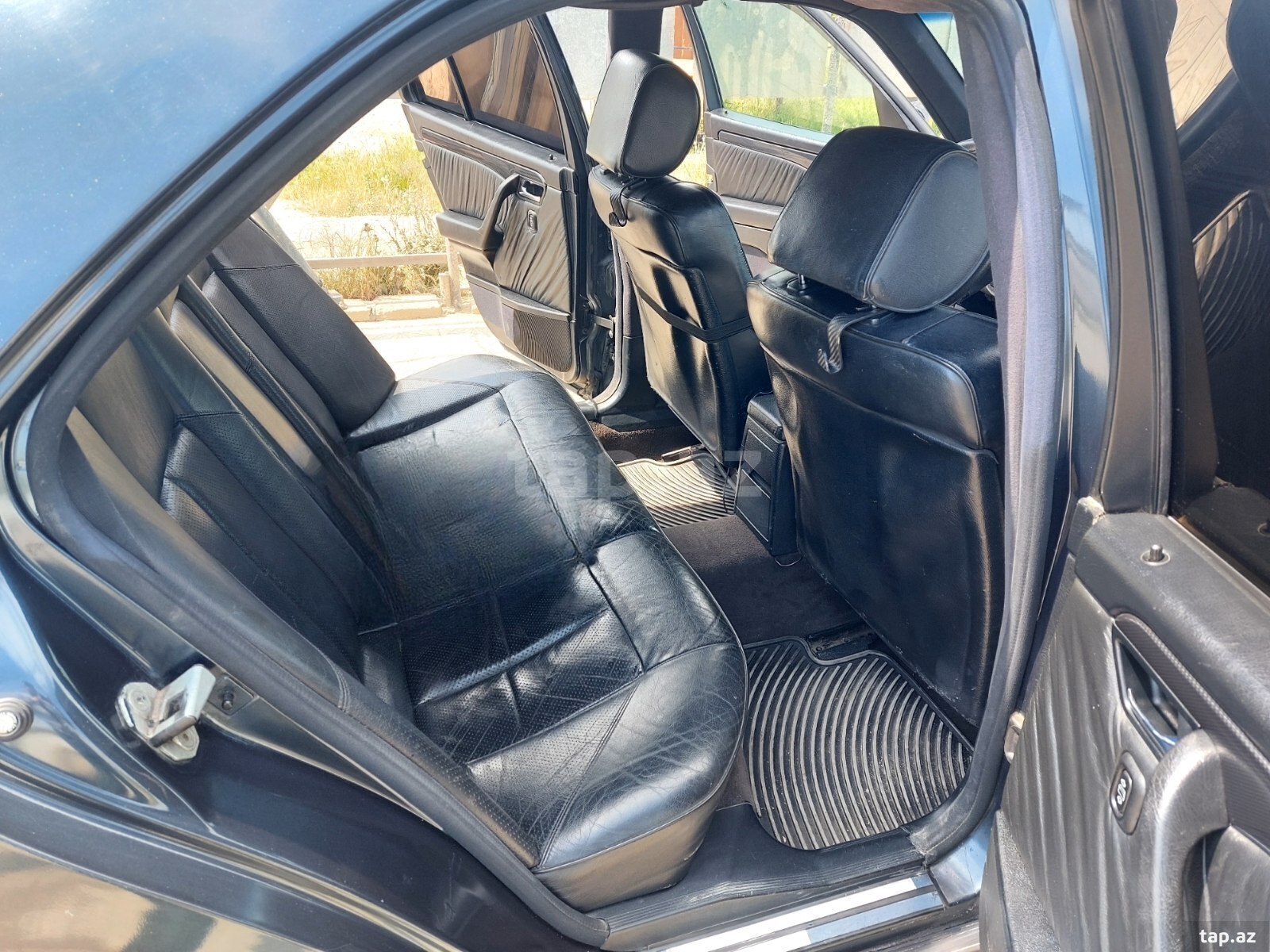 Mercedes C 220, 1996 il (9)