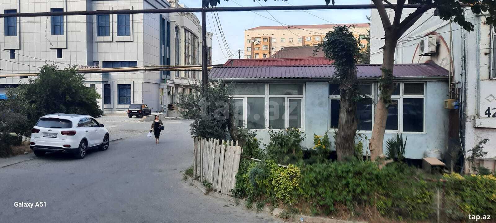 Obyekt icarəyə verilir, 10-cu mkr.