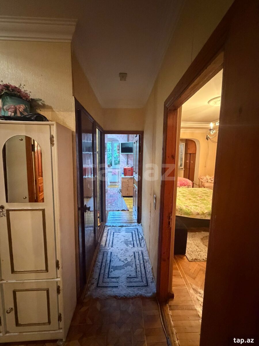 4-otaqlı mənzil, Binəqədi r., 104 m²