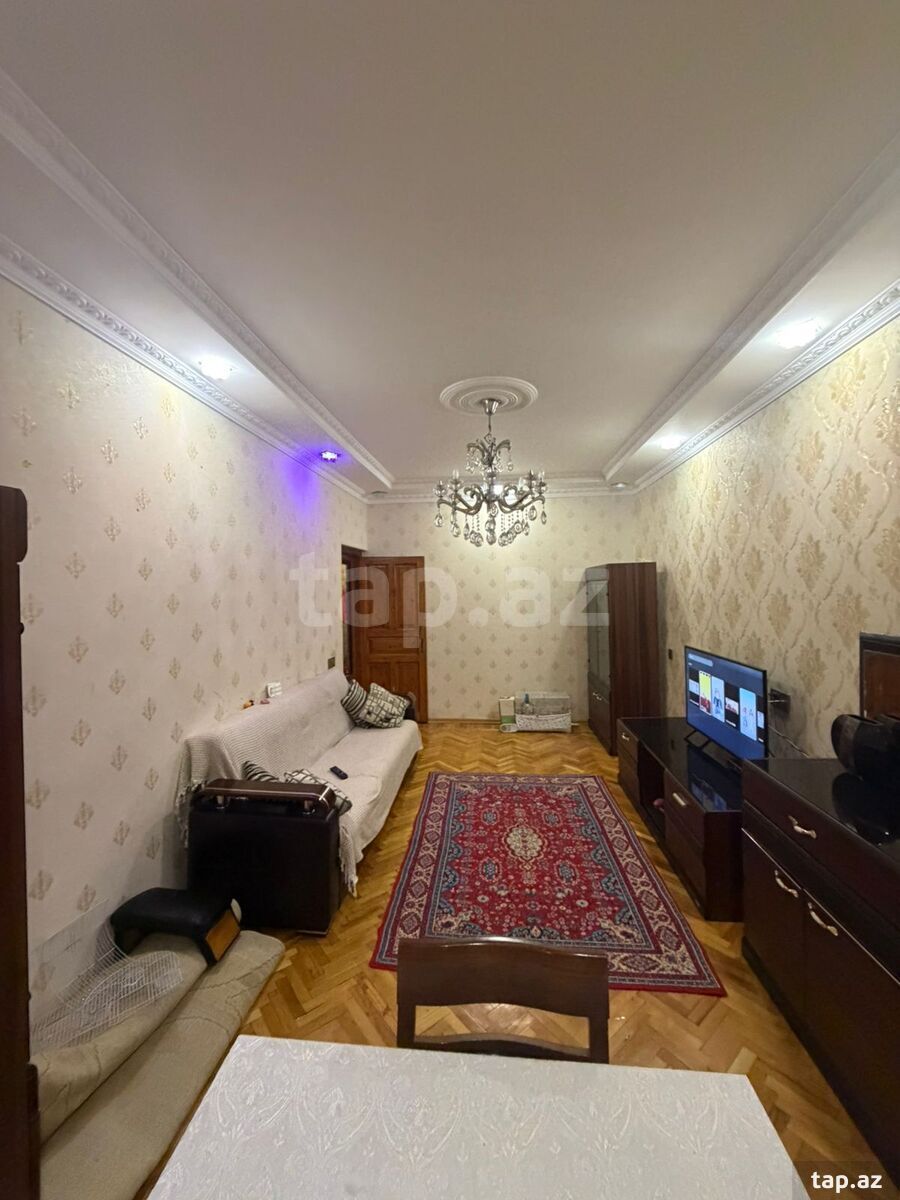 4-otaqlı mənzil, Binəqədi r., 104 m²