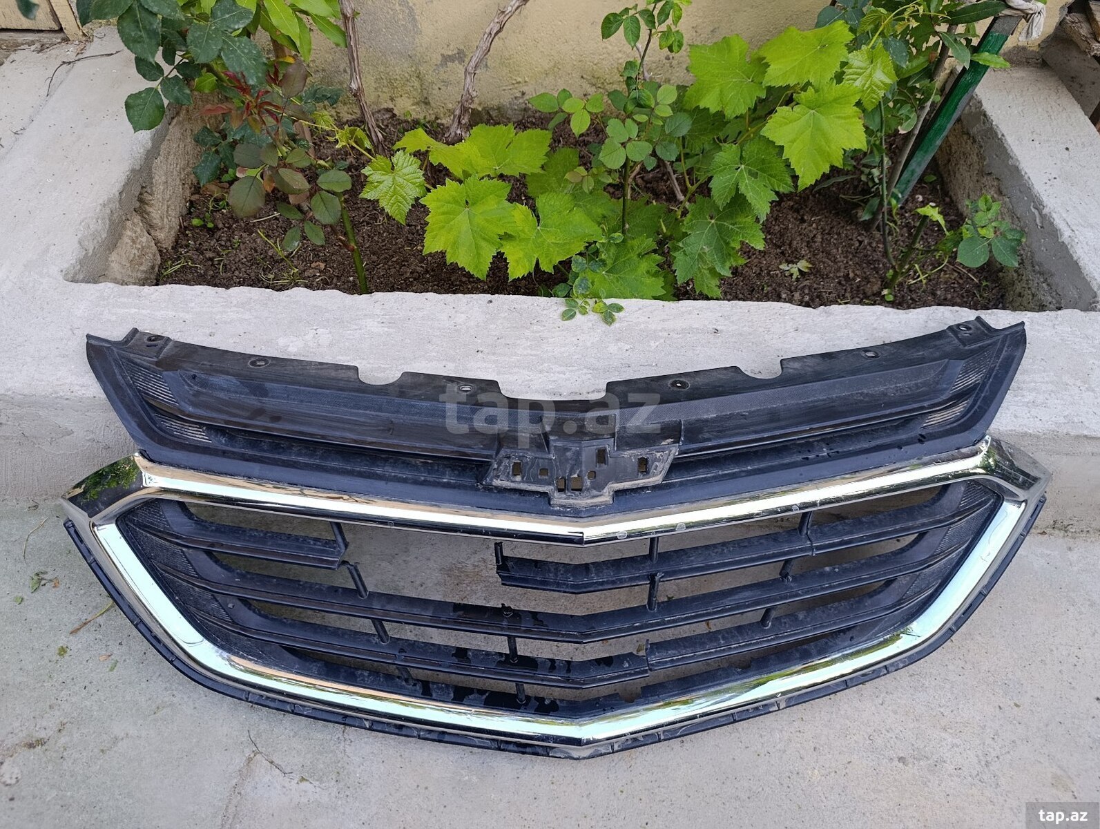 Chevrolet Equinox radiator barmaqlığı