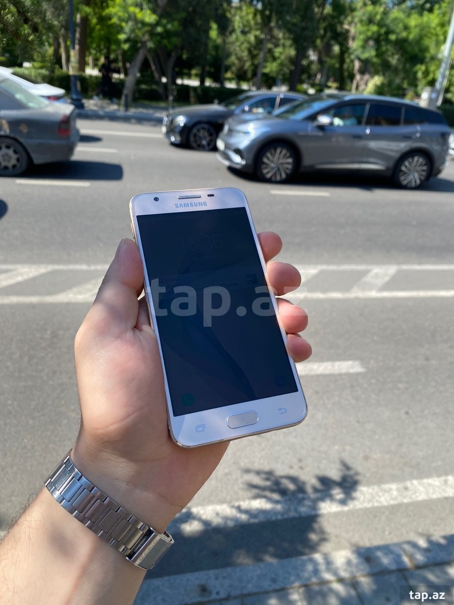 Samsung Galaxy J3 (2017) Black 16GB/2GB (2)