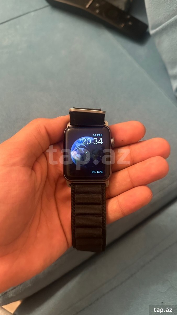 Apple Watch Series 3 Aluminum Space Gray 42mm (2)