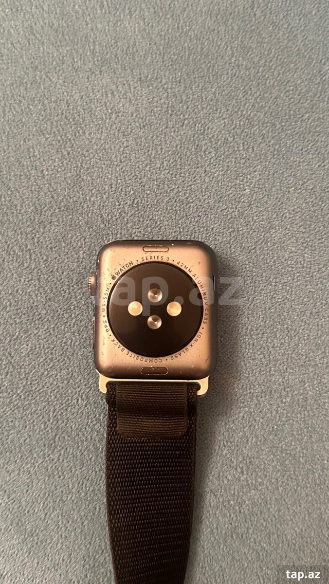 Apple Watch Series 3 Aluminum Space Gray 42mm (3)
