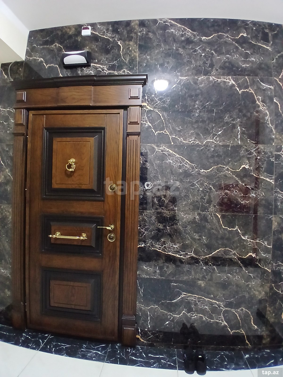 3-otaqlı yeni tikili, Memar Əcəmi m., 95 m²