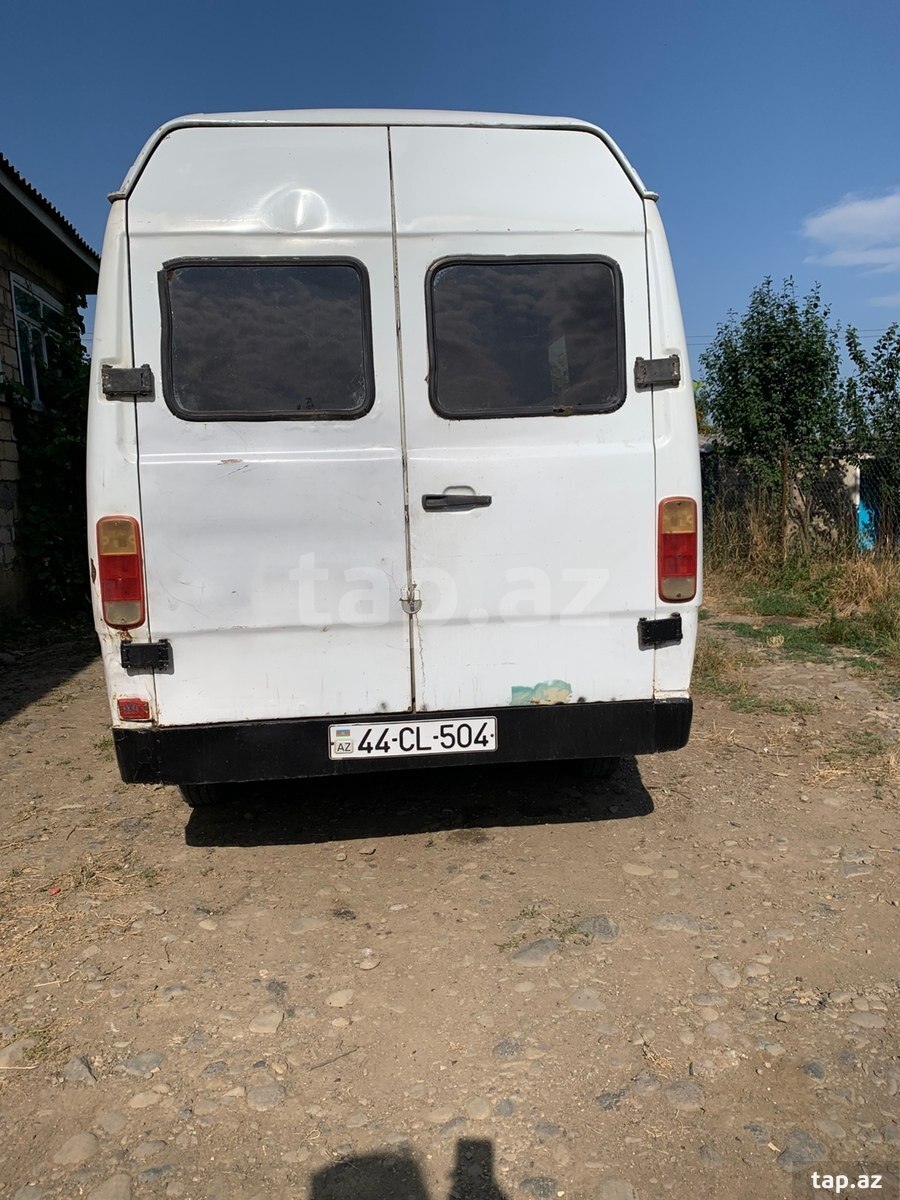 Mercedes 208 D, 1994 il (3)