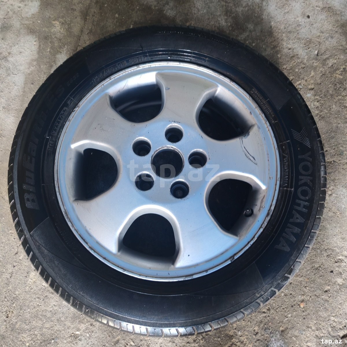 Opel təkərləri R15