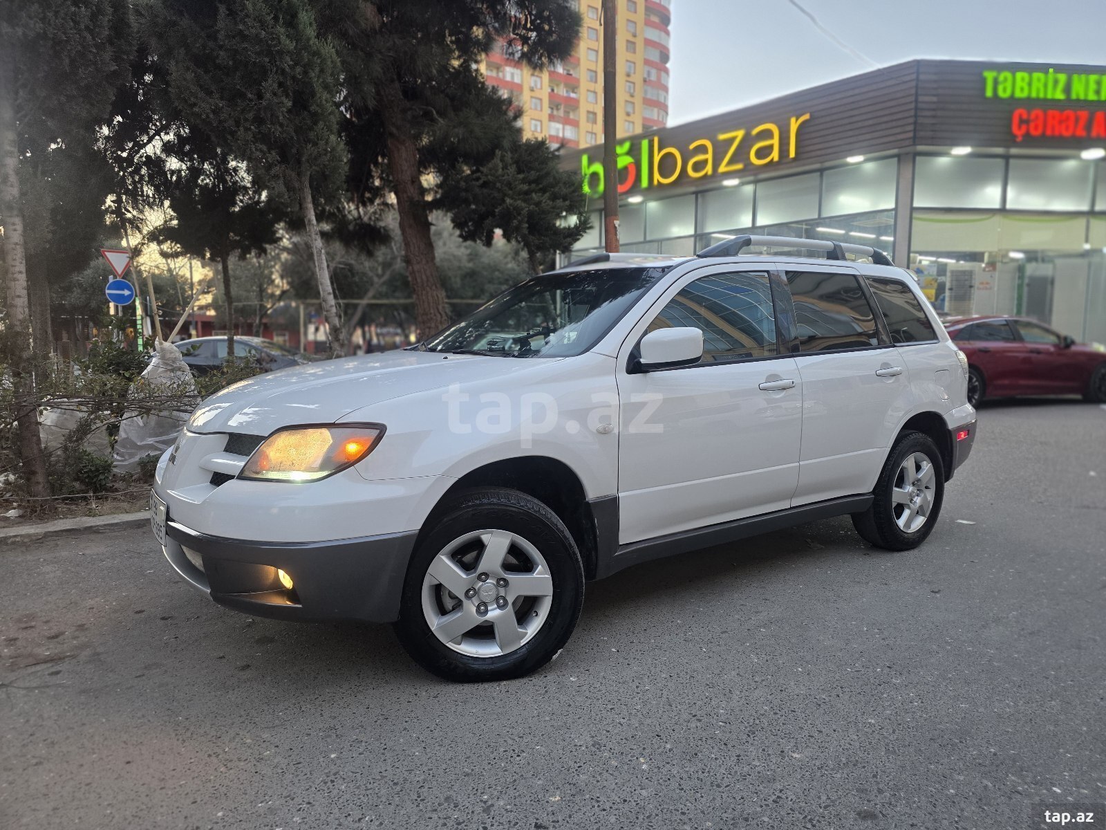 Mitsubishi Outlander, 2002 il (3)