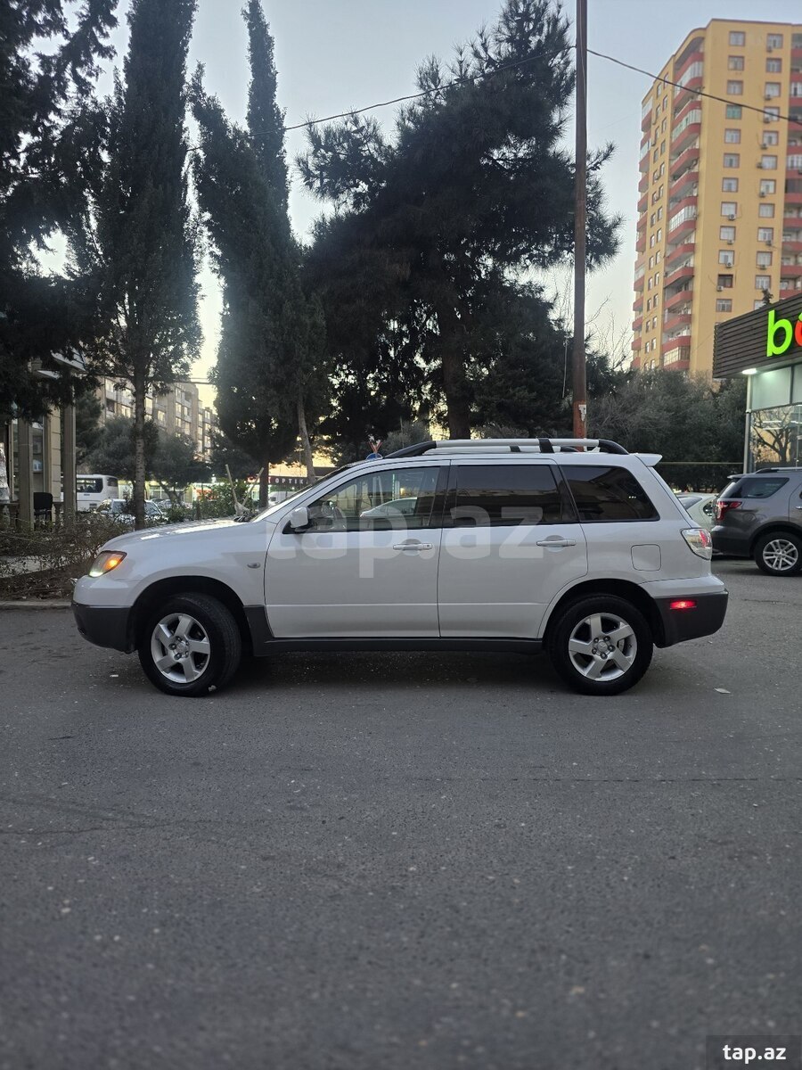 Mitsubishi Outlander, 2002 il (19)
