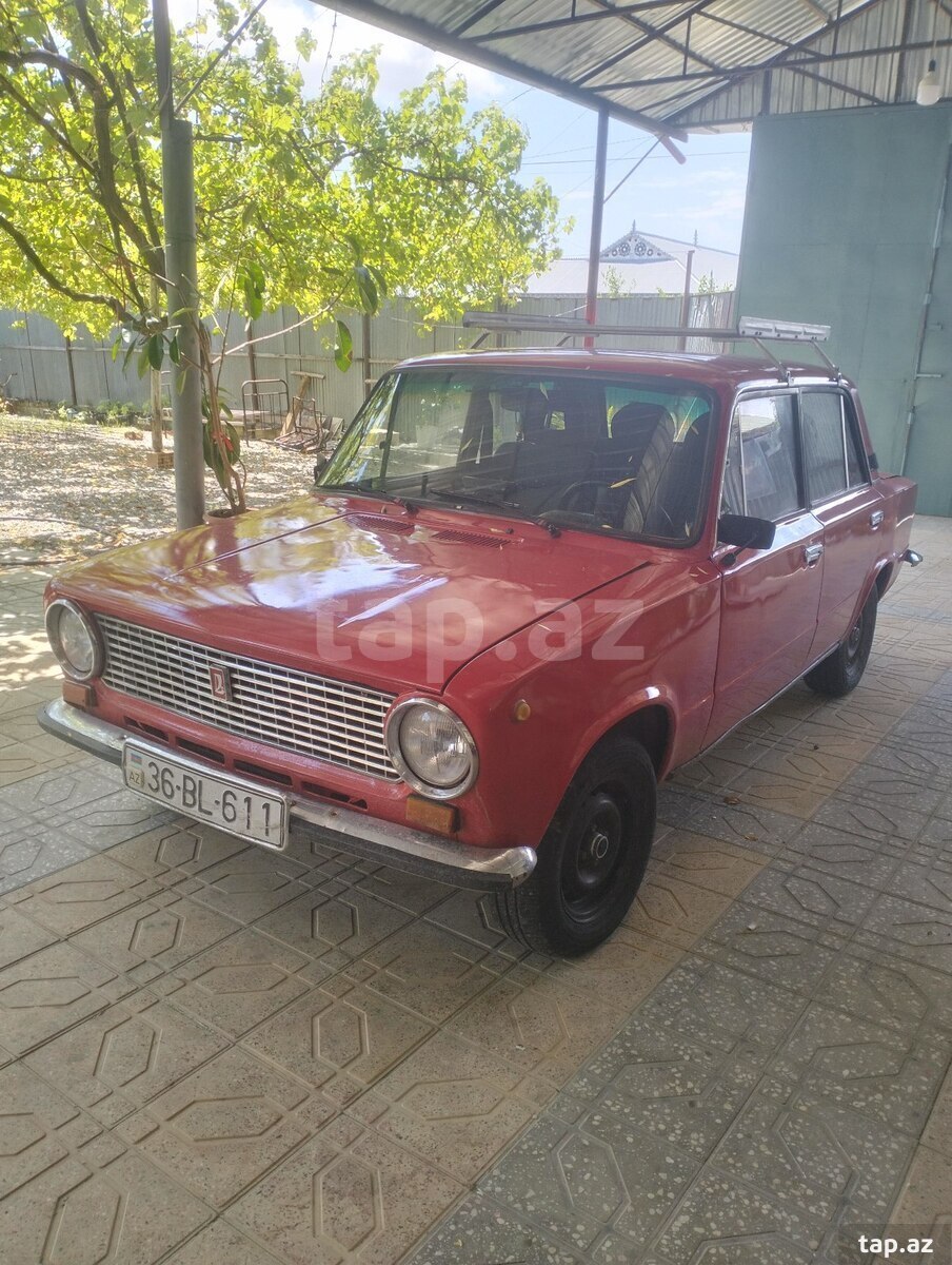 LADA (VAZ) 21011, 1974 il
