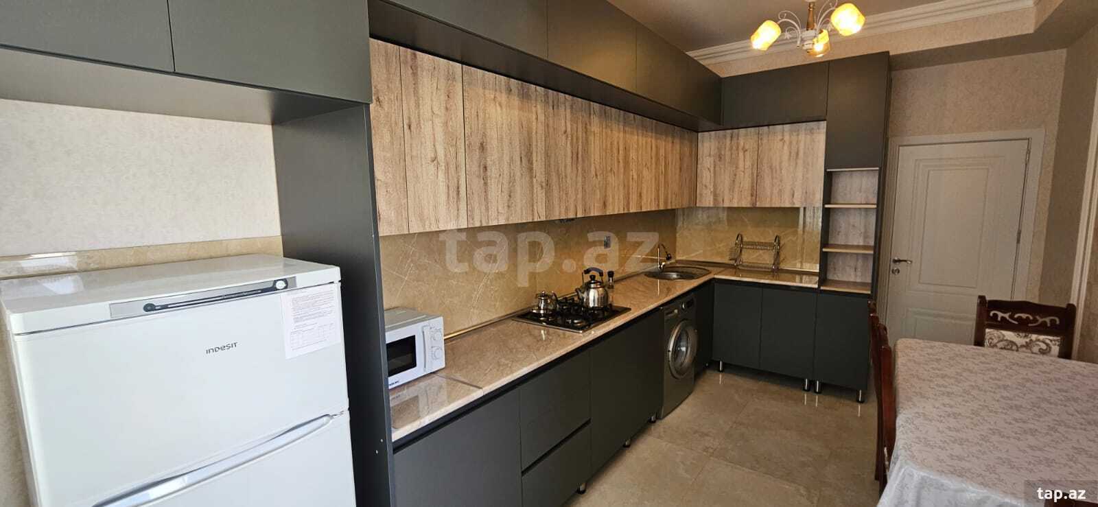 2-otaqlı yeni tikili, Möhsün Sənani küç., 70 m² (3)