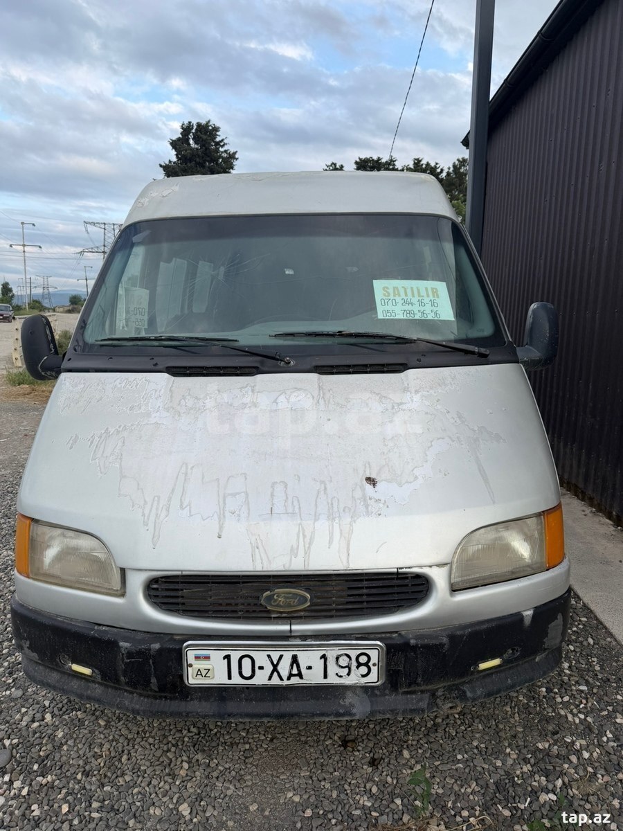 Ford Transit, 1999 il