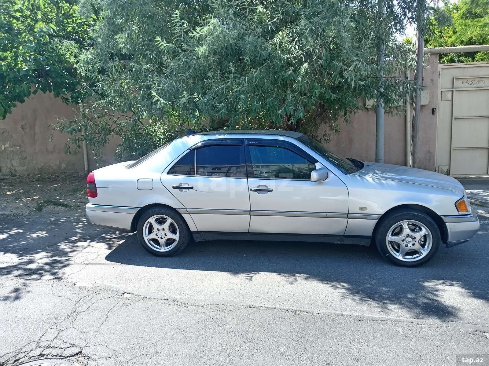 Mercedes C 200, 1995 il (2)