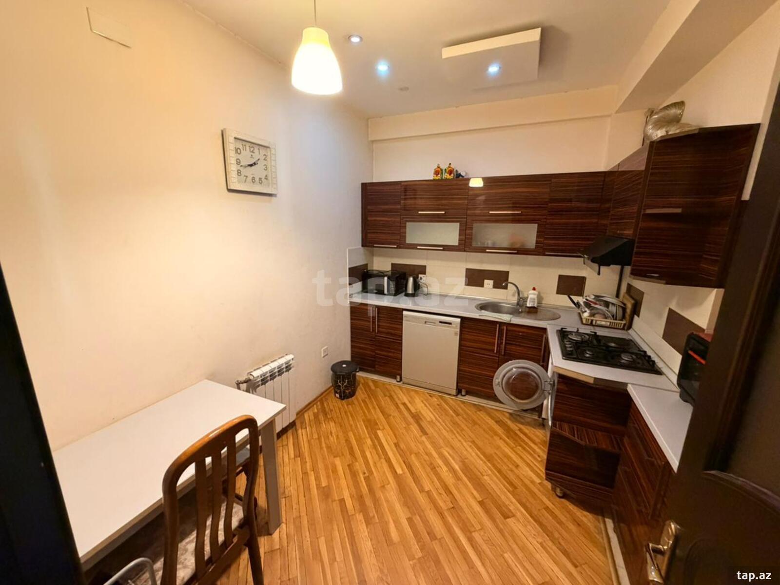3-otaqlı yeni tikili kirayə verilir, Xətai m., 105 m²